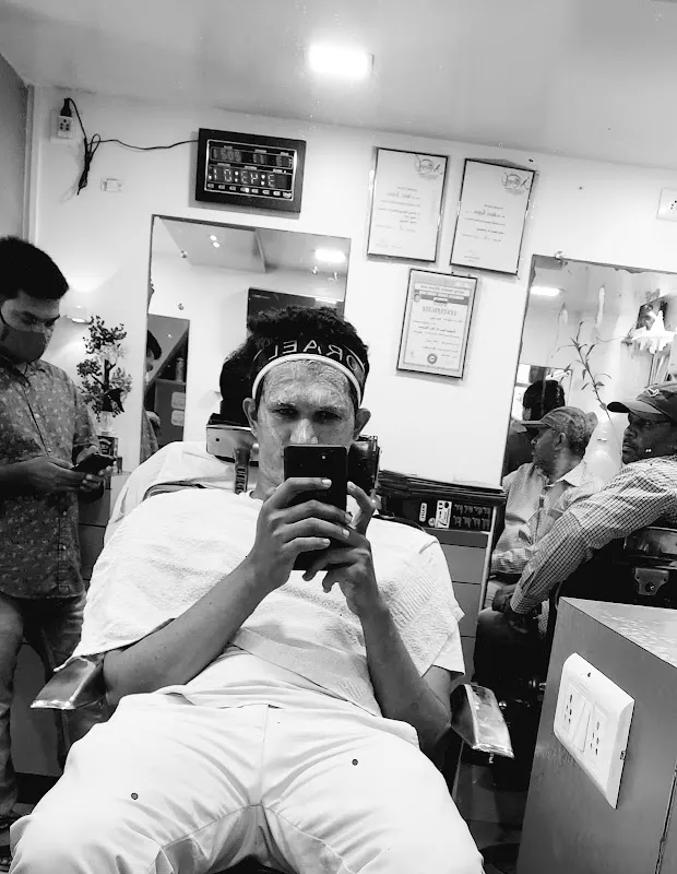 Prince Unisex Salon