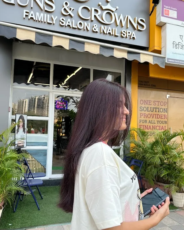 Guns & Crowns Family Salon in Ghansoli | Nail Salon | Spa