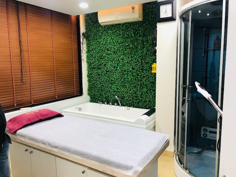 Devine Family Salon & Spa