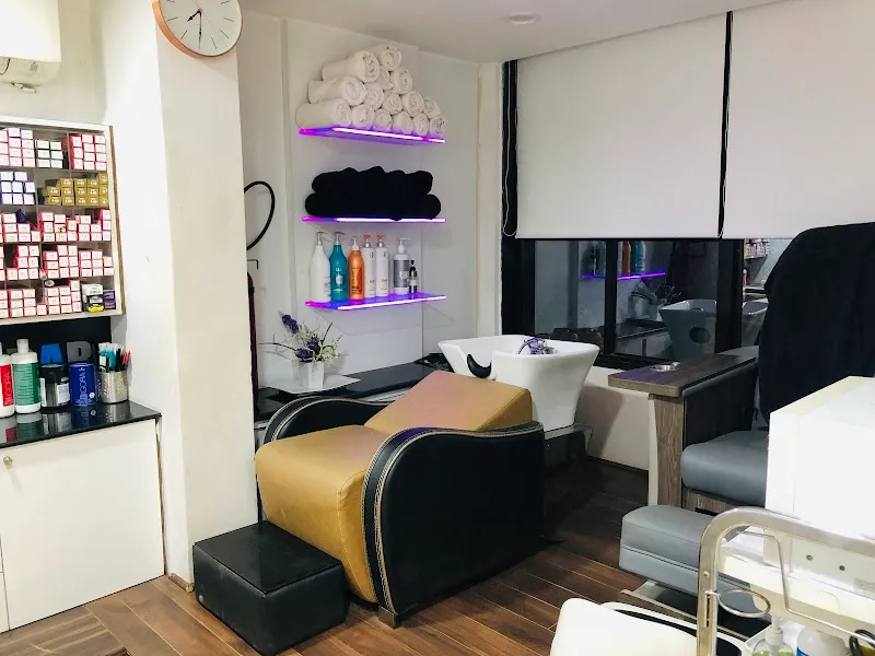 Devine Family Salon & Spa