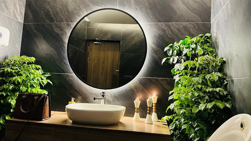 The Escape Spa and Wellness Experience- GK2