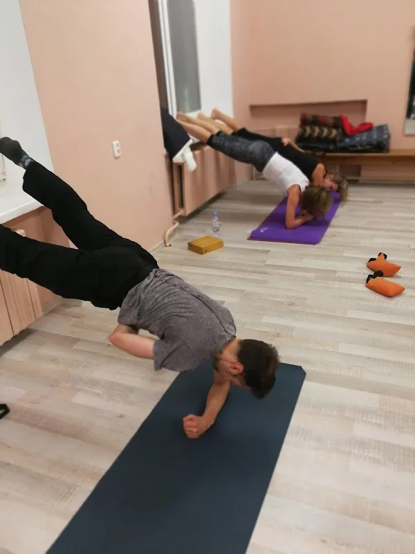 Yogin.by - Йога для развития и здоровья в Минске