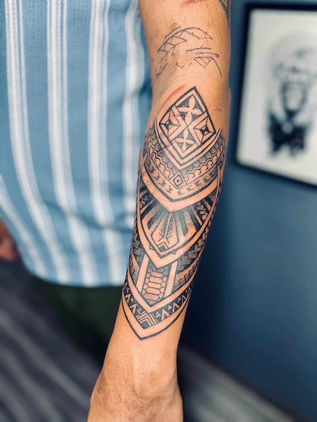 INKLIGHT TATTOO