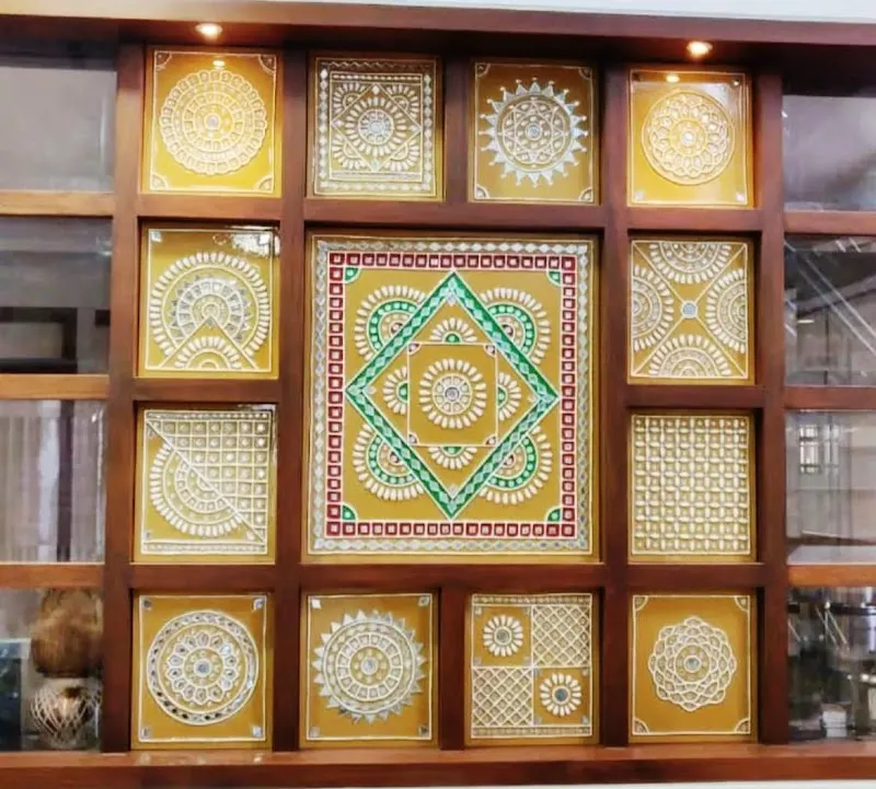 Lippan Art studio/Mud Mirror art/ work- Best Home decor and gifting items