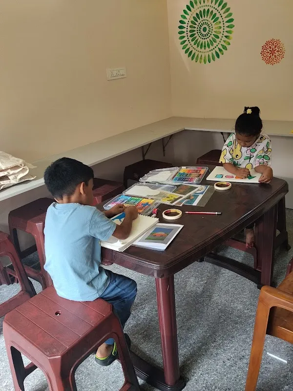 SRUSHTI ART AND CRAFT LEARNING STUDIO