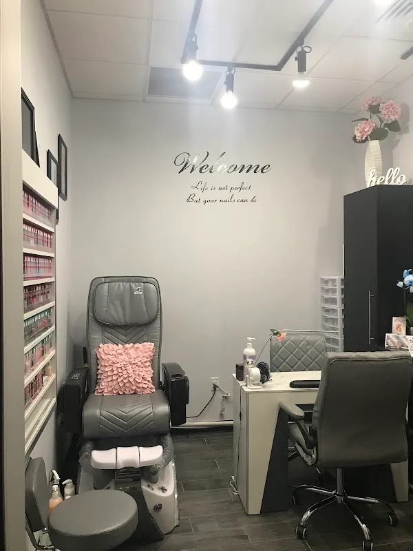 Salon Lofts