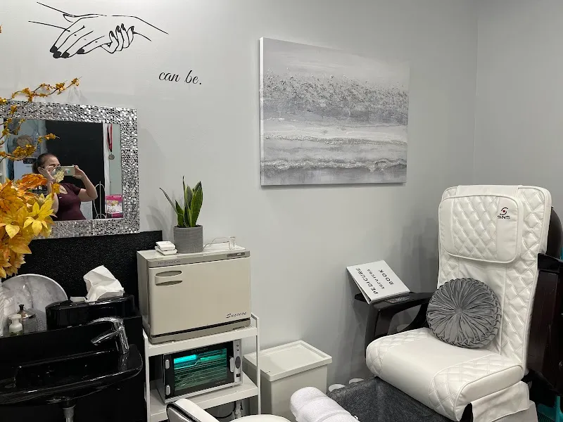 Salon Lofts