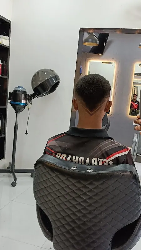 HAIR WORLD UNISEX SALON