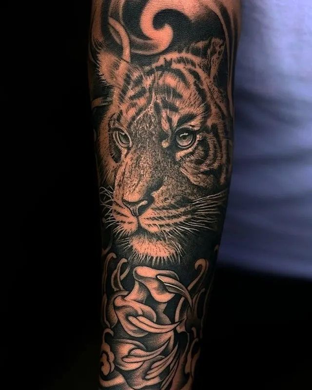 THE A_MAZING TATTOO STUDIO & TRANING ACADEMY