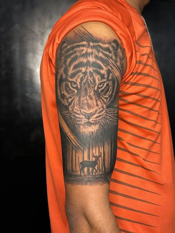 THE A_MAZING TATTOO STUDIO & TRANING ACADEMY