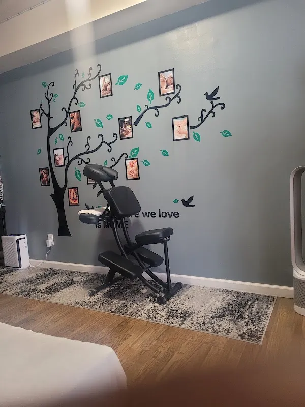 Refresh Massage Spa