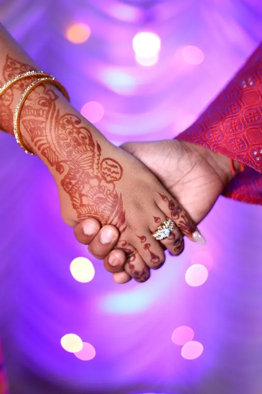 Roop and Rang Studio