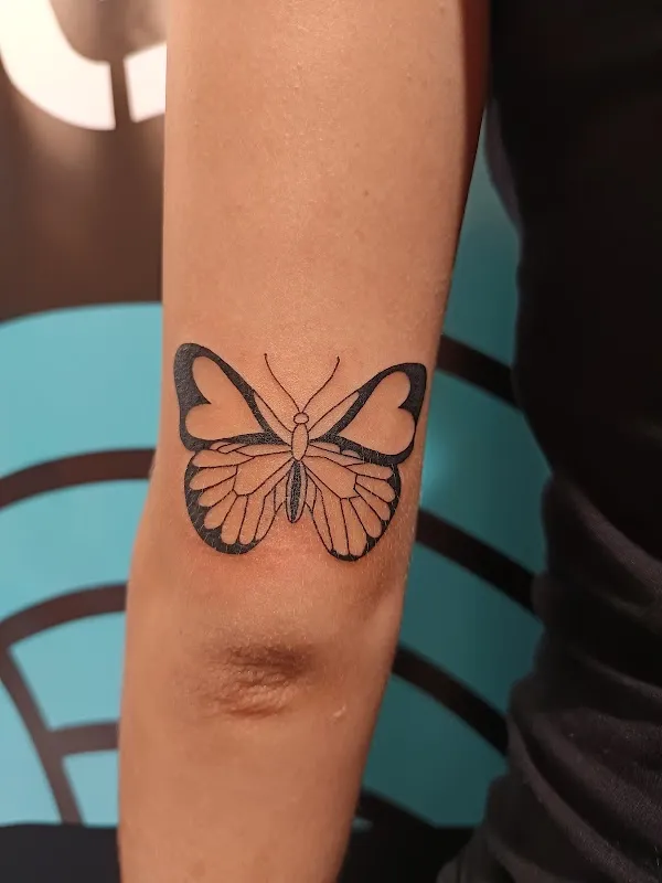 Tchiiiz Tattoo