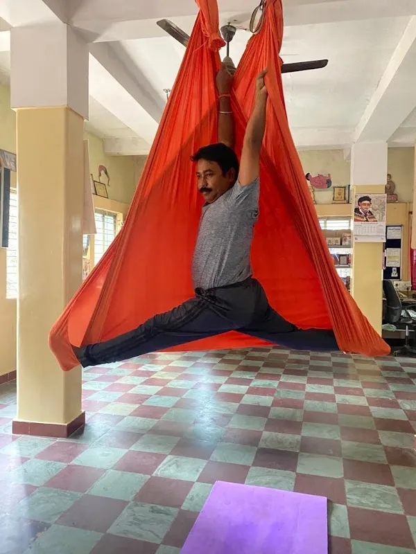 Vivekananda School of Yoga