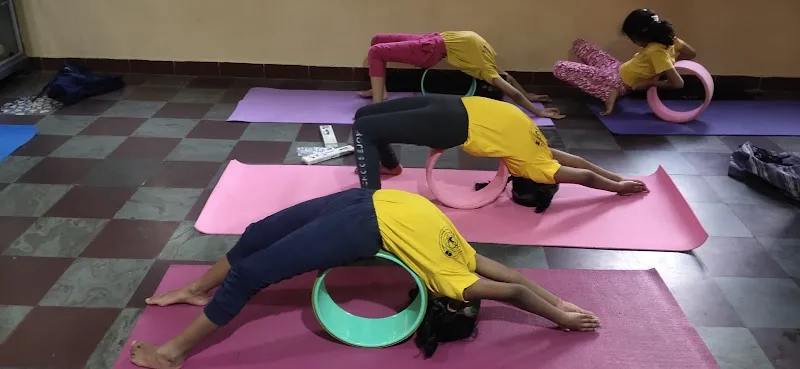 Vivekananda School of Yoga