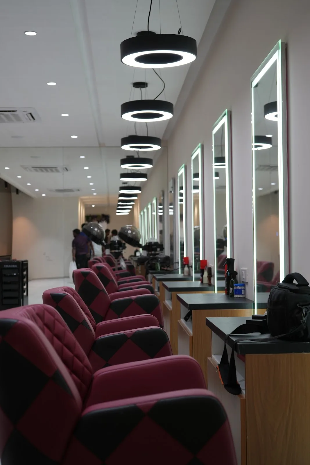 Femina Flaunt Studio Salon - Kothapet
