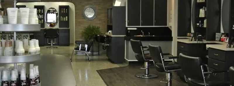 Salon West