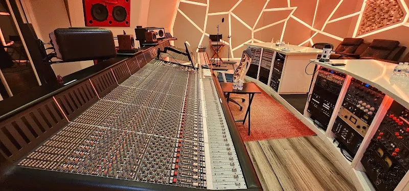Mapa Studios