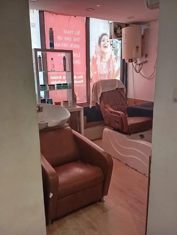 The Habib Salon