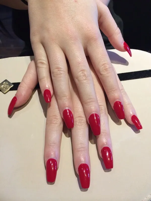 Red Salon & Spa: Cape Coral