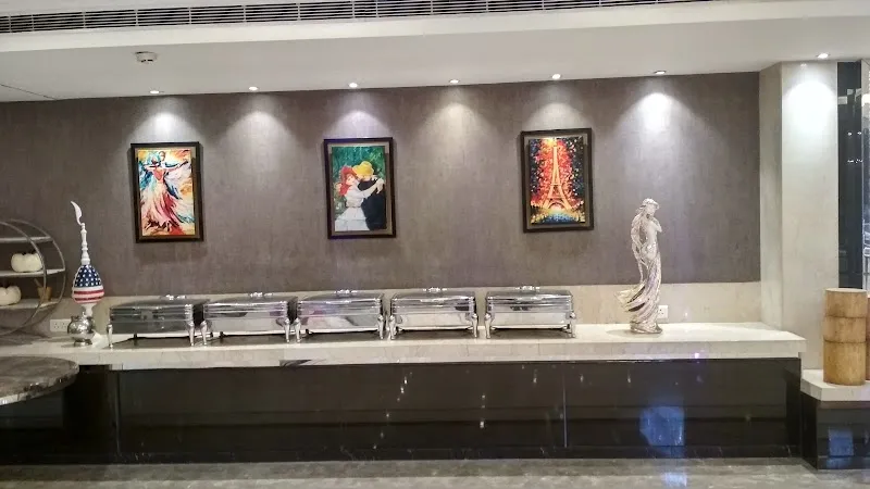 The Saroj Art Works, Delhi's No-1 Art Painting house, Professional Artists, Up to 40 Years+ Of Experience.
