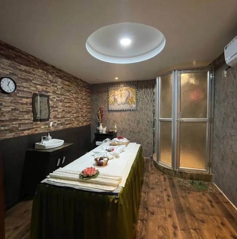 king Star Spa in Paharganj - Massage service in Paharganj , New Delhi Spa , Massage Spa Near Me , Luxury Spa near me