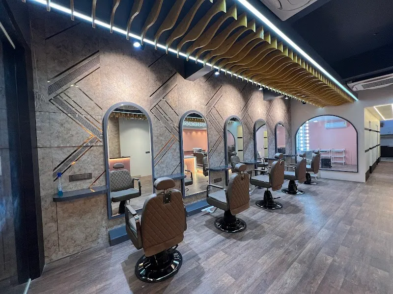 SS Unique Unisex Salon – Top Hair & Beauty Services in Sajjan Rao Circle, Bangalore