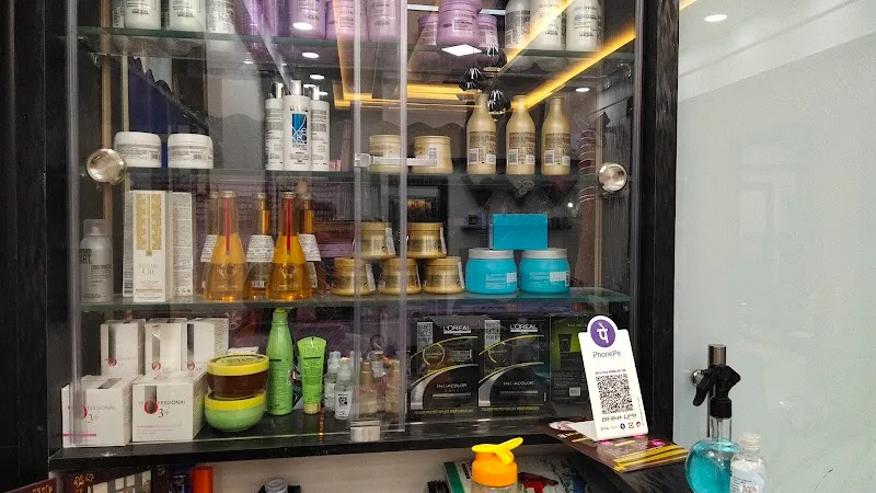 SS Unique Unisex Salon – Top Hair & Beauty Services in Sajjan Rao Circle, Bangalore