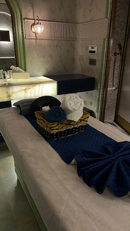 #Thalasso Luxury Spa Defence Colony