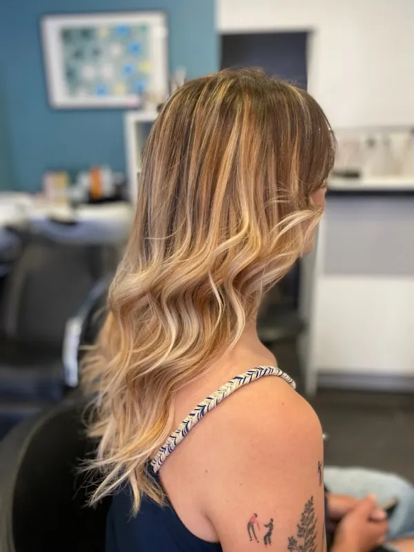 HAIR 17 COIFFEUR.COLORISTE