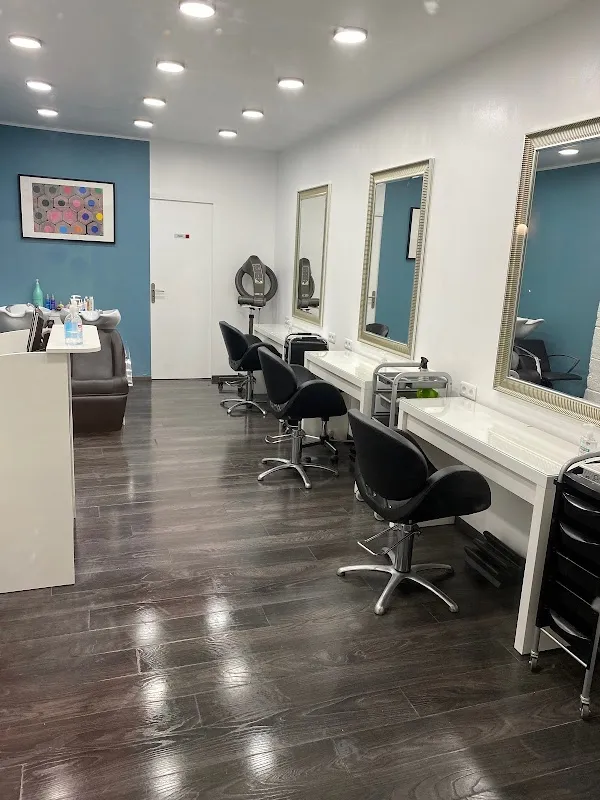 HAIR 17 COIFFEUR.COLORISTE