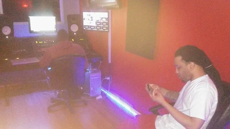 LeakHouse Studios