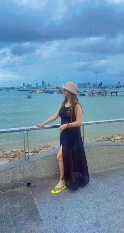 Green Gold DayNight Outcall Massage Spa