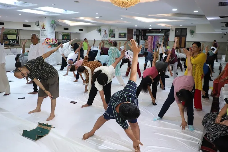 DR. SATYA'S HOLISTIC CENTRE