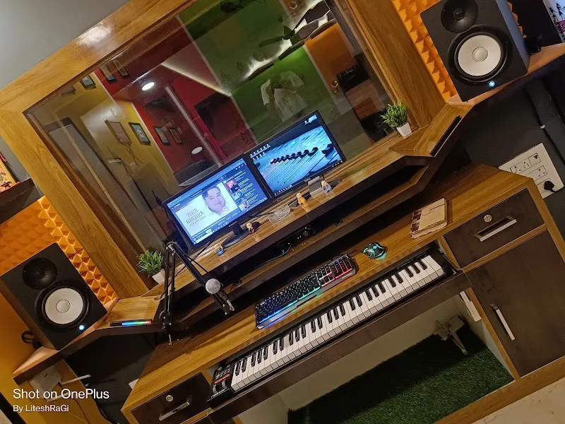 RaGi Music & Recording Studio.