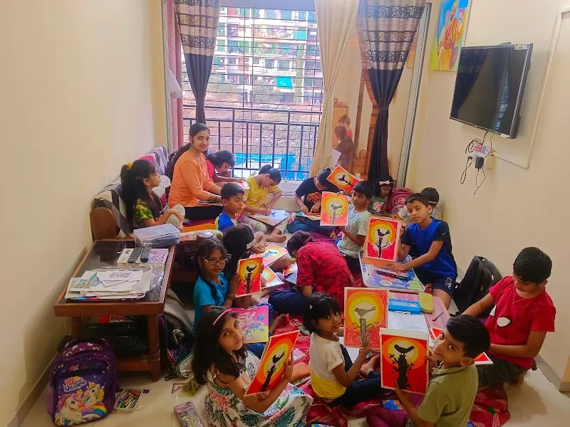 कलाज्ञ Art and Craft classes