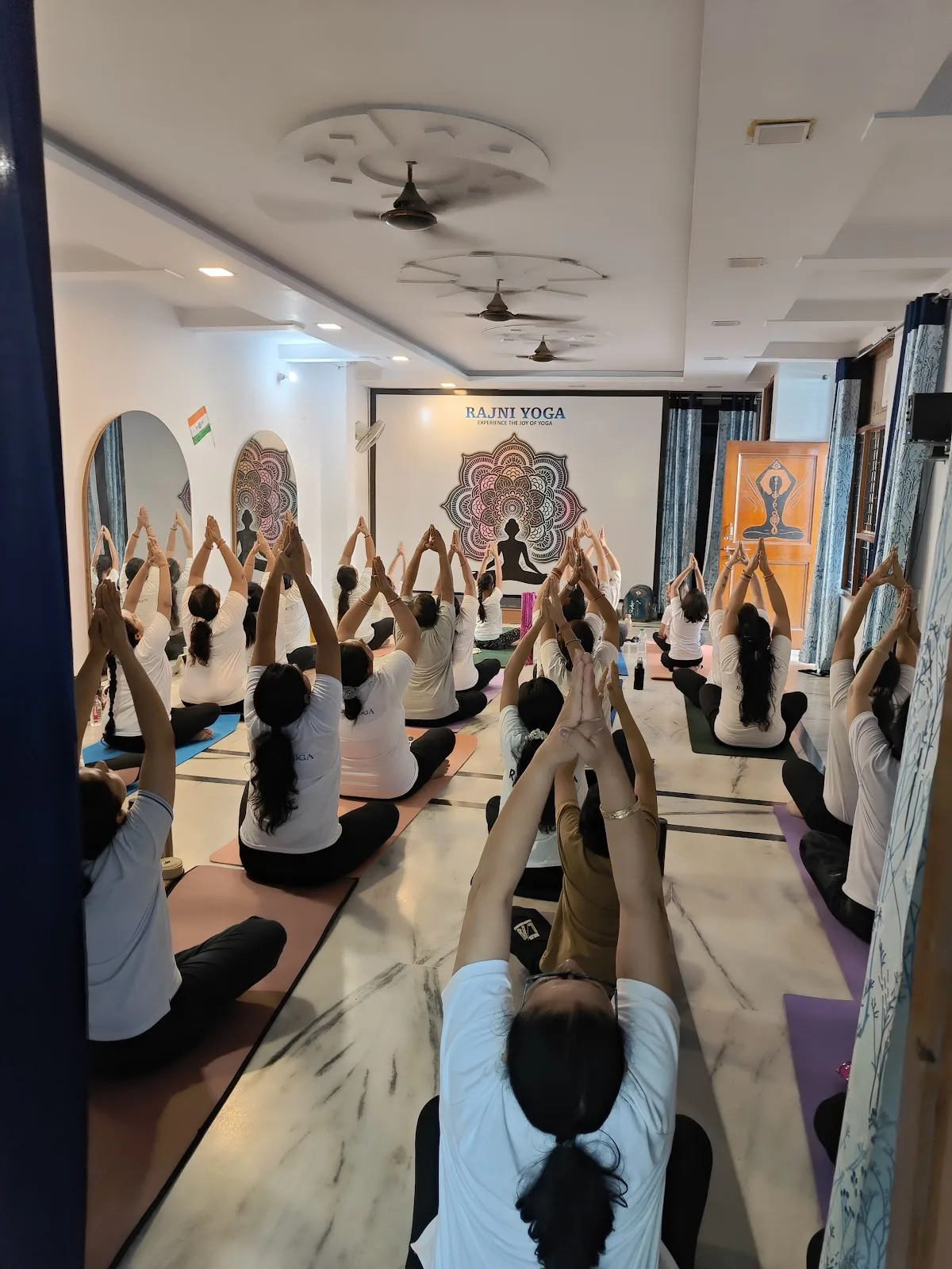 Rajni Yoga Academy