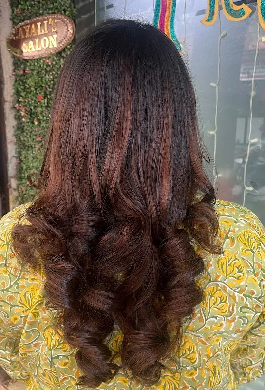 Sayali's Salon
