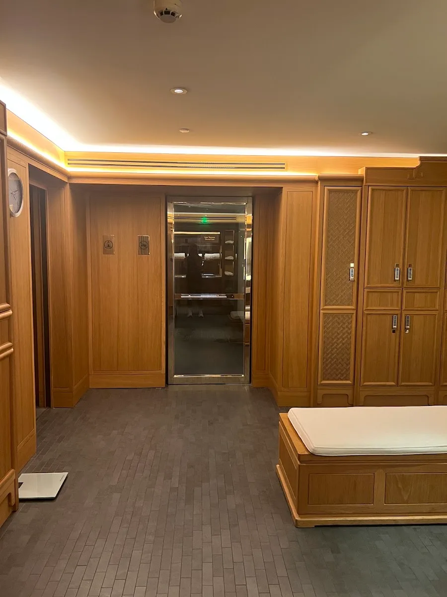 The Peninsula Spa
