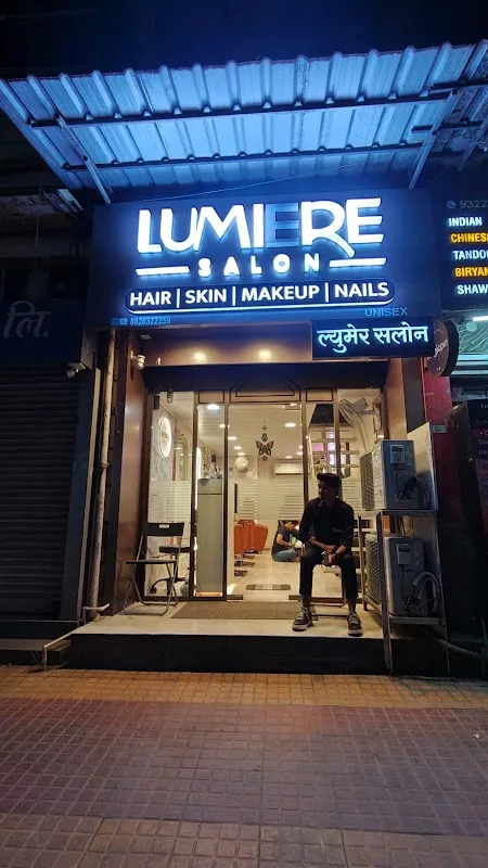 Lumiere Family Salon