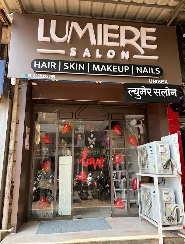 Lumiere Family Salon
