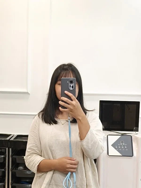 MYEONGDONG HAIR STUDIO @ WHITE SANDS