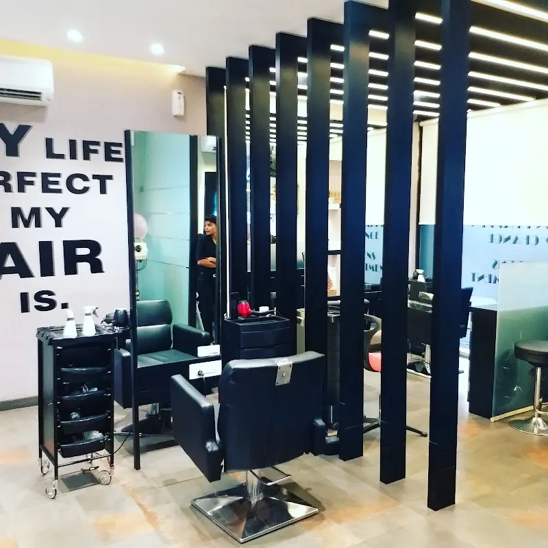 Lookout Salon & Academy