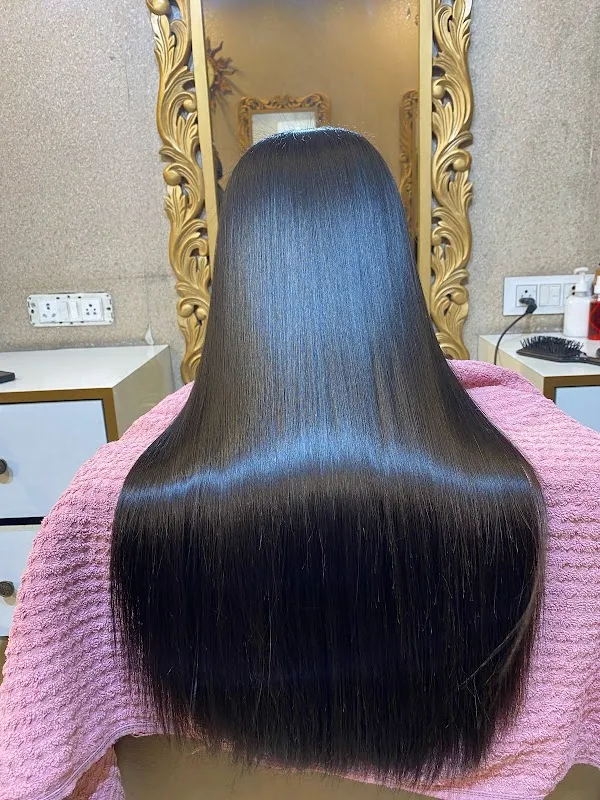 LAVISH - Luxury Unisex Salon By Happy