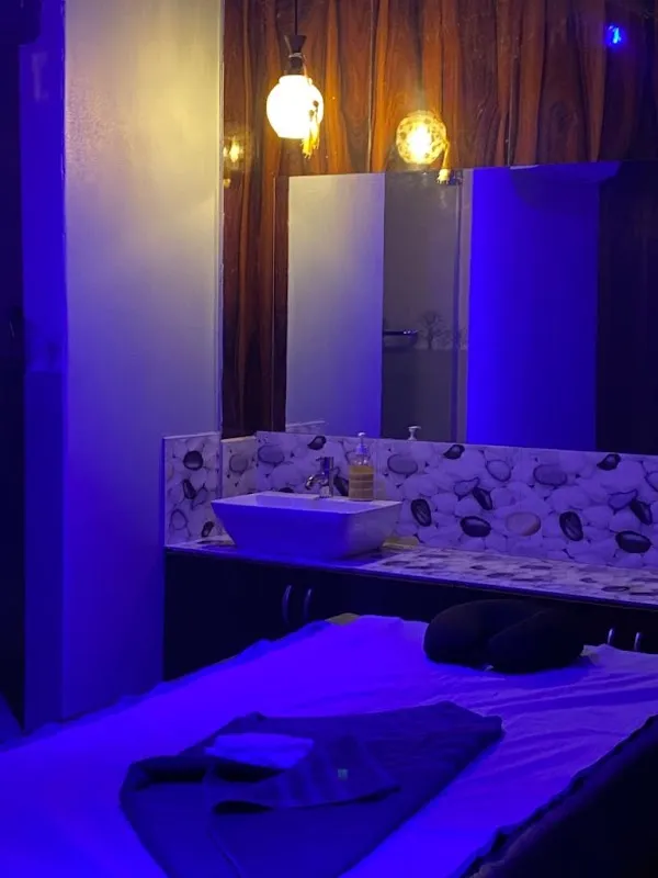 Glory Spa and Salon
