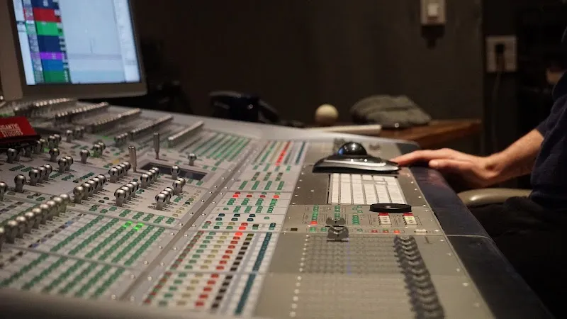 Gigantic Studios : NYC Audio Post Production Recording & Color NY