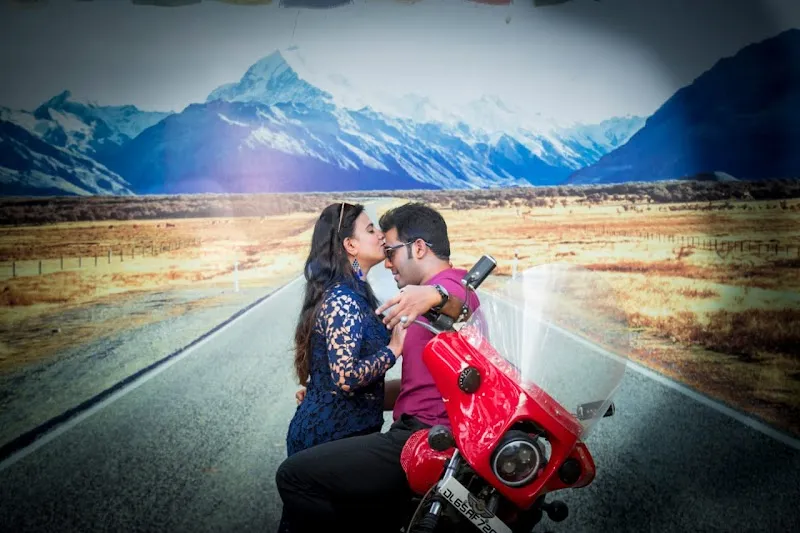 R.K Studio ( The Wedding&Commercial Photography )