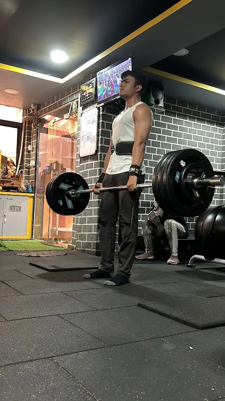 DM fitness club