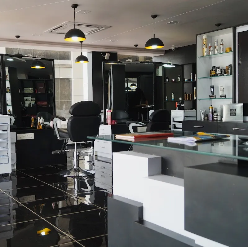 Capital unisex salon