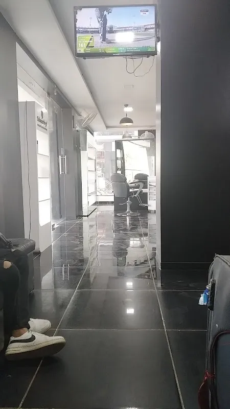 Capital unisex salon